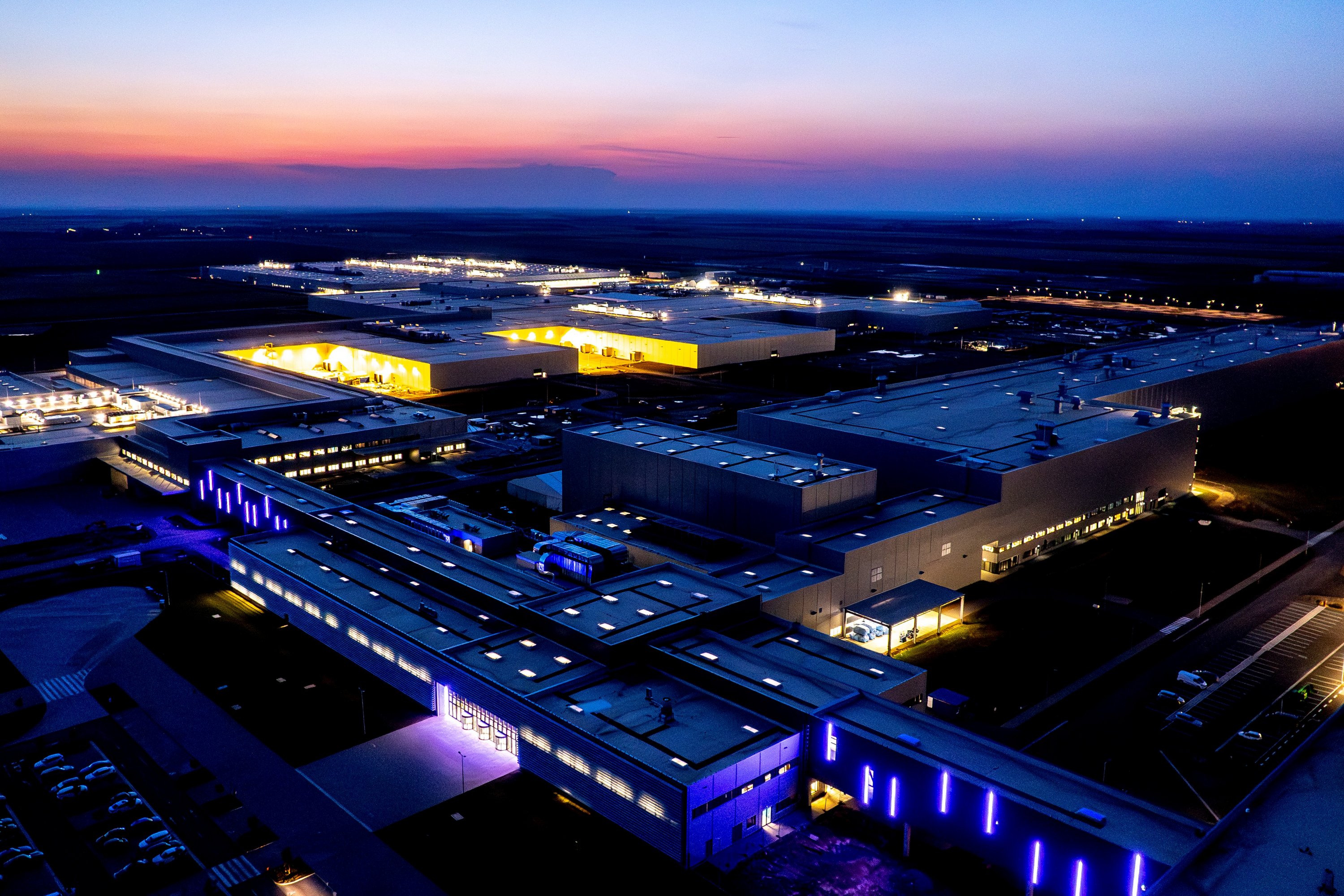 BMW-gyár, Debrecen