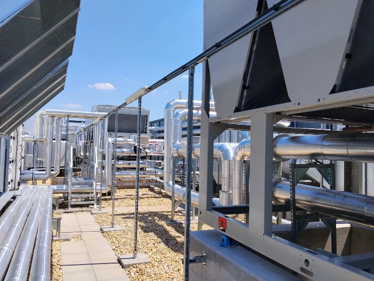 BudaPart Harbor (Boa) irodaház, épületgépészet és tűzvédelem - ENSI